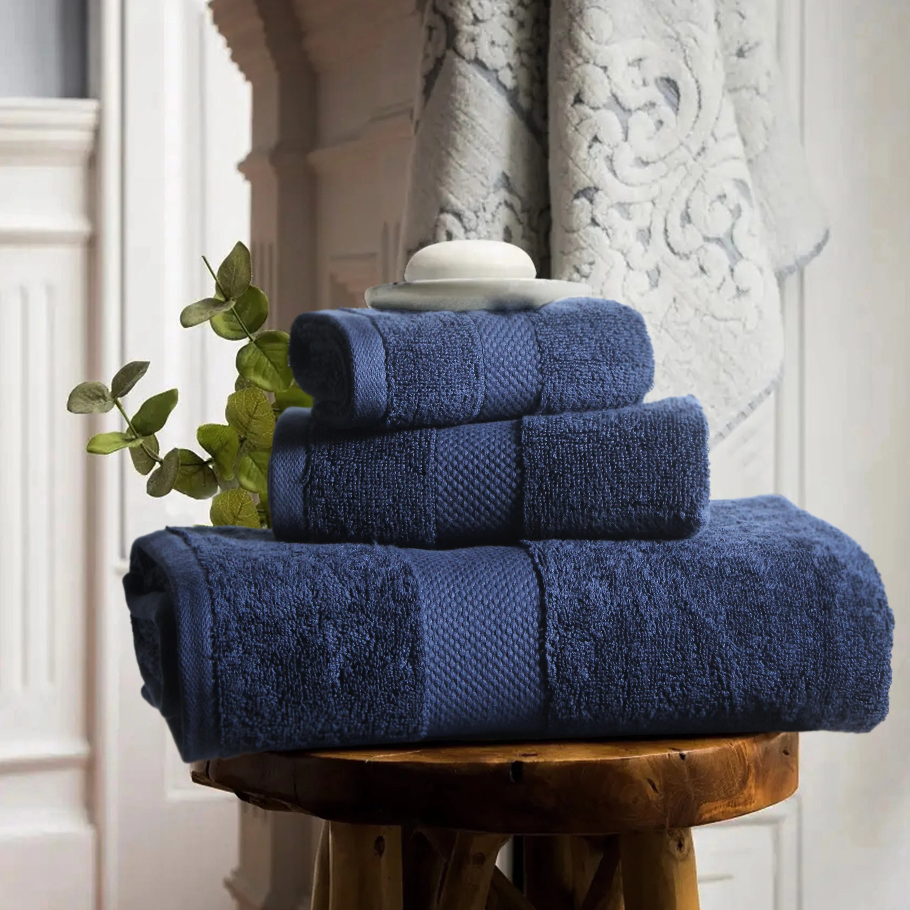 Bath Towel Set of Two - Wee Dainty