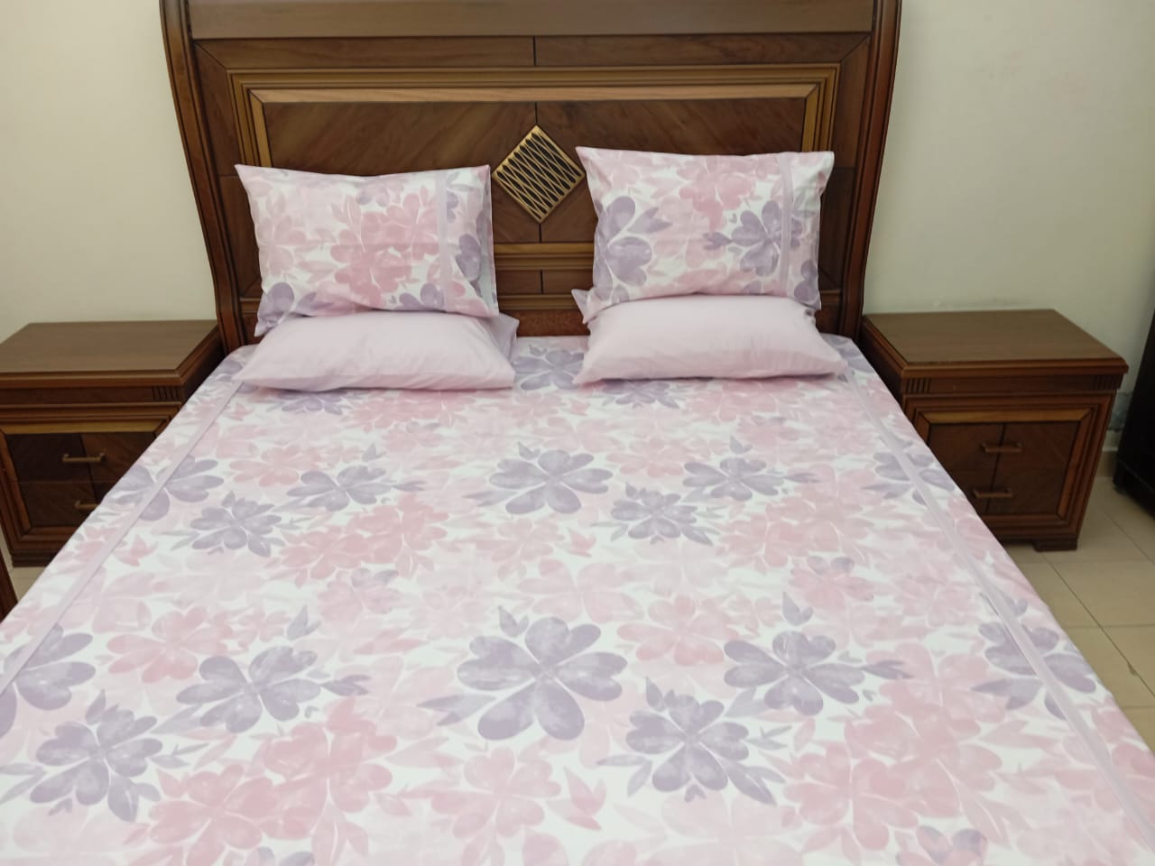 Floral print Bedsheet