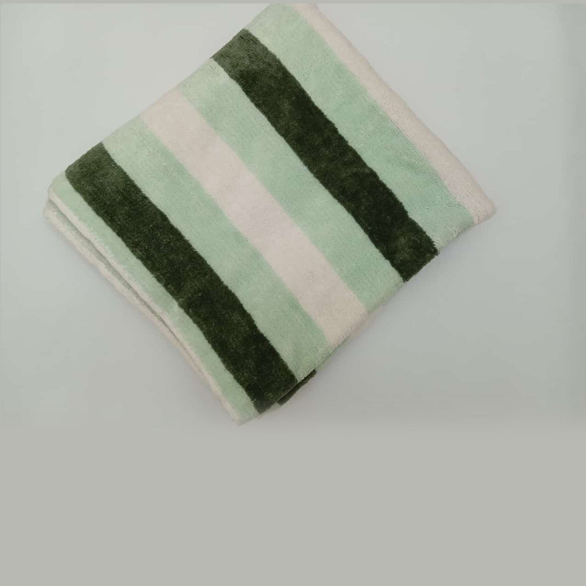 Bath Towel – Soft, Absorbent & Stylish - Wee Dainty