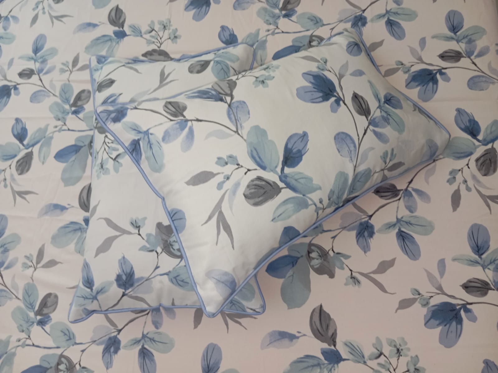 Bluebell Garden Bedsheet - Wee Dainty