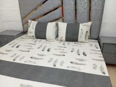 Feathered Dreams Bedsheet - Wee Dainty