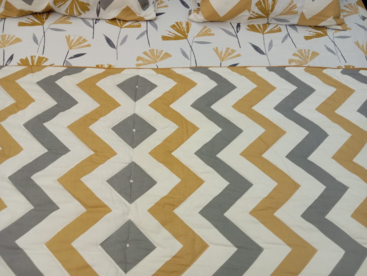 Flower and Zigzag Bed Set - Wee Dainty