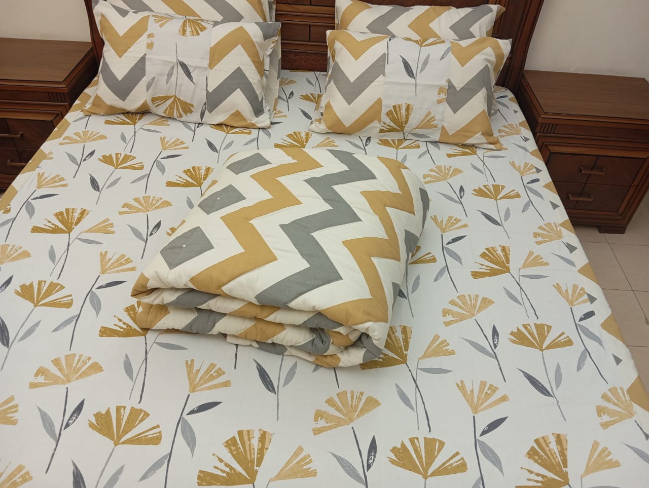 Flower and Zigzag Bed Set - Wee Dainty