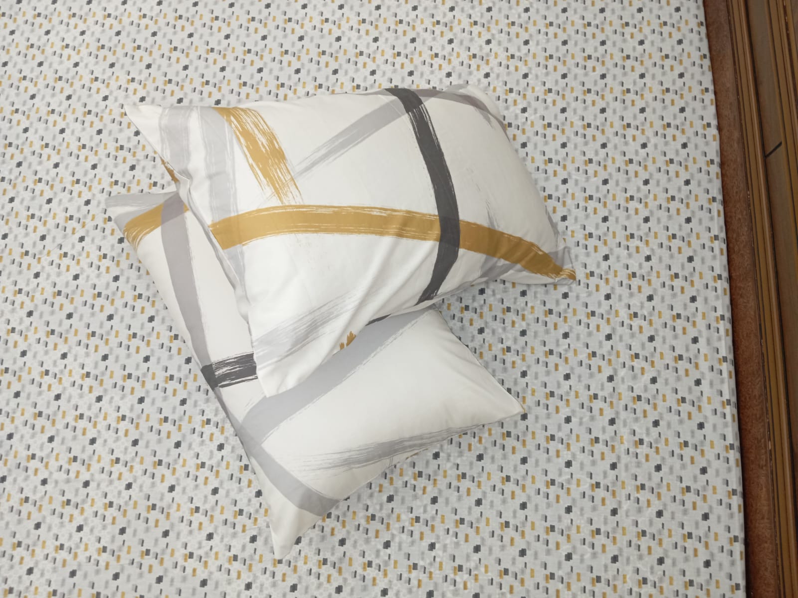 Geometric Weave Bedsheet - Wee Dainty