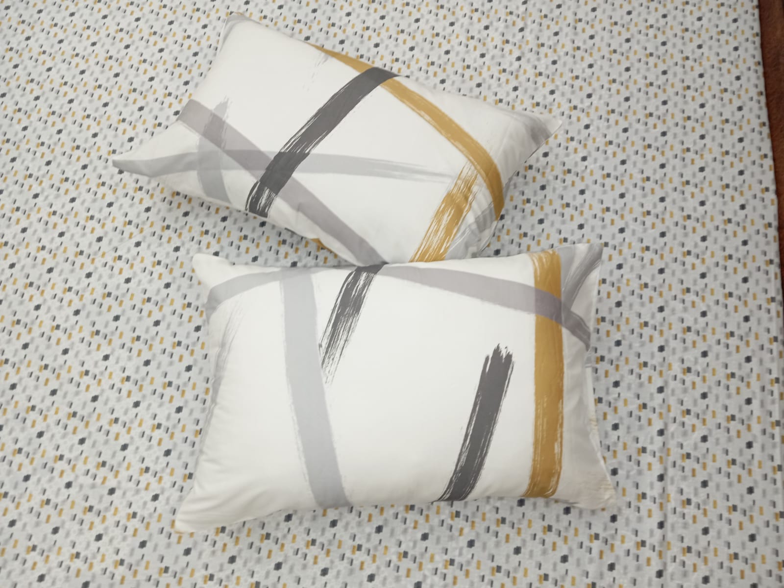 Geometric Weave Bedsheet - Wee Dainty