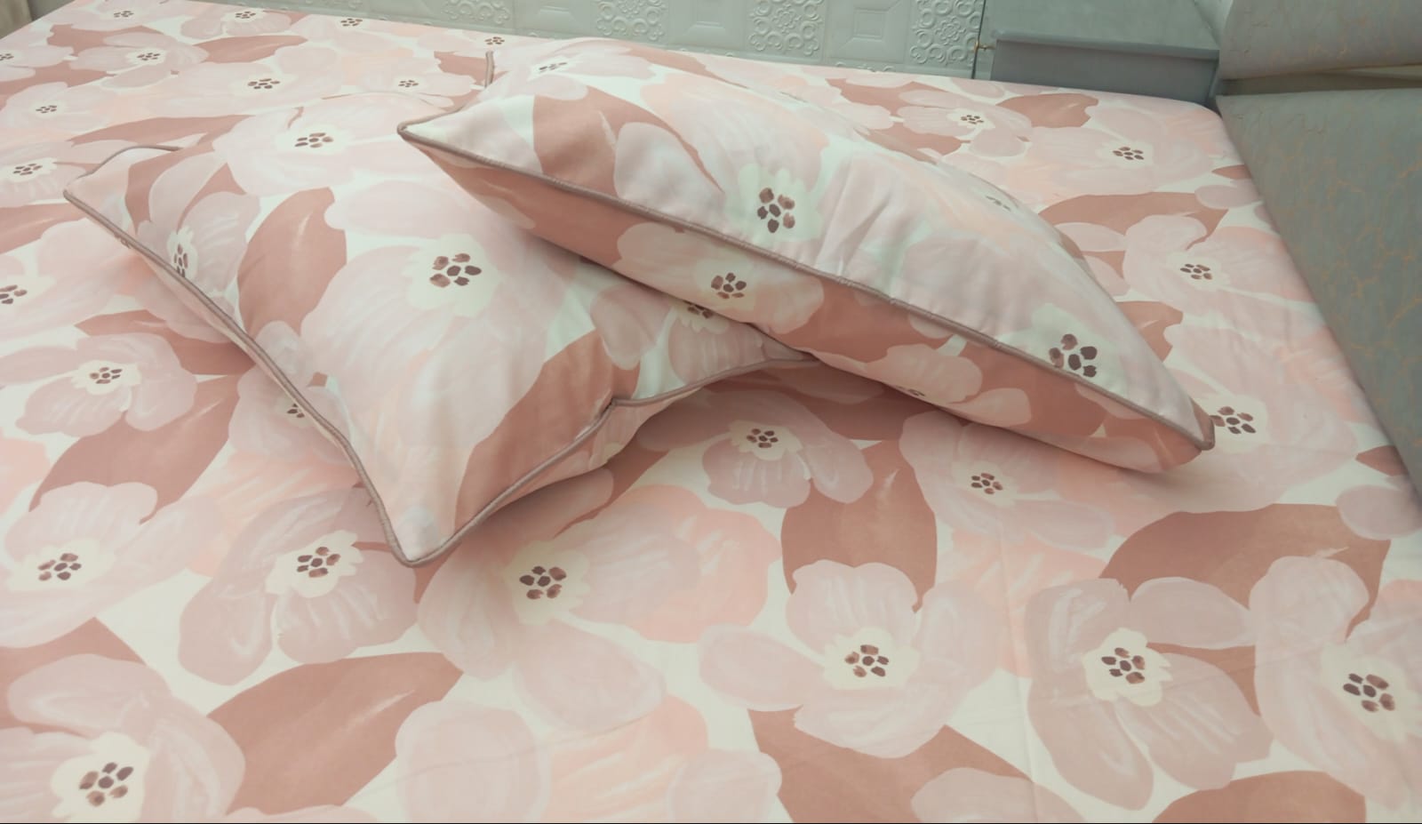 Petal Soft Bedsheet - Wee Dainty