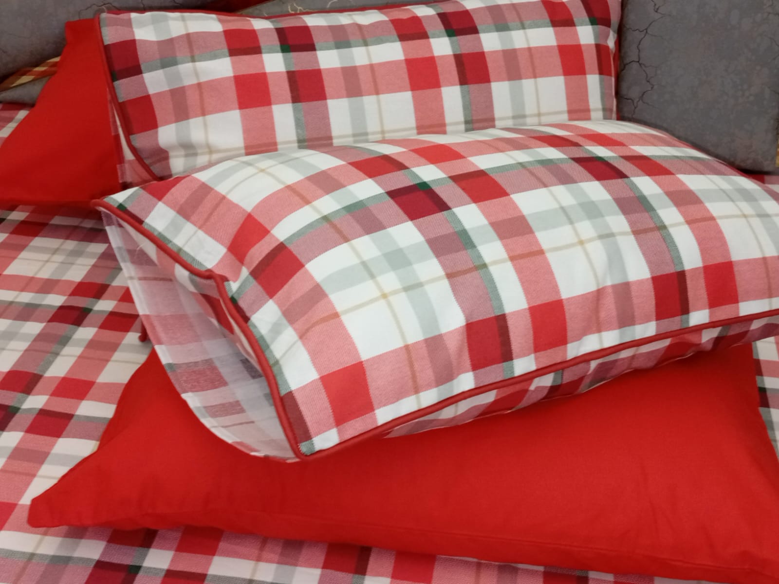 Red Tartan Bedsheet - Wee Dainty