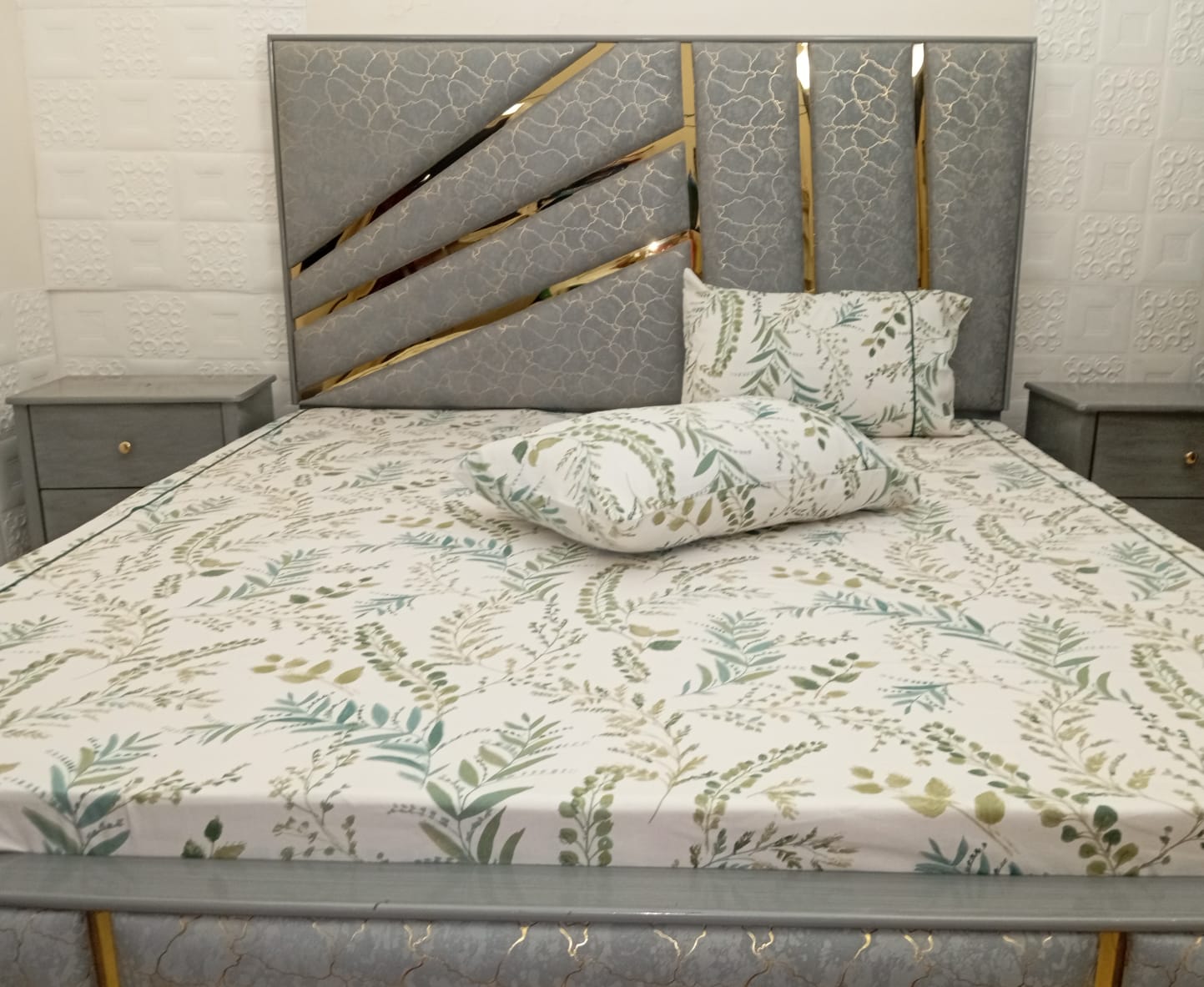 Willow Leaves Bedsheet - Wee Dainty